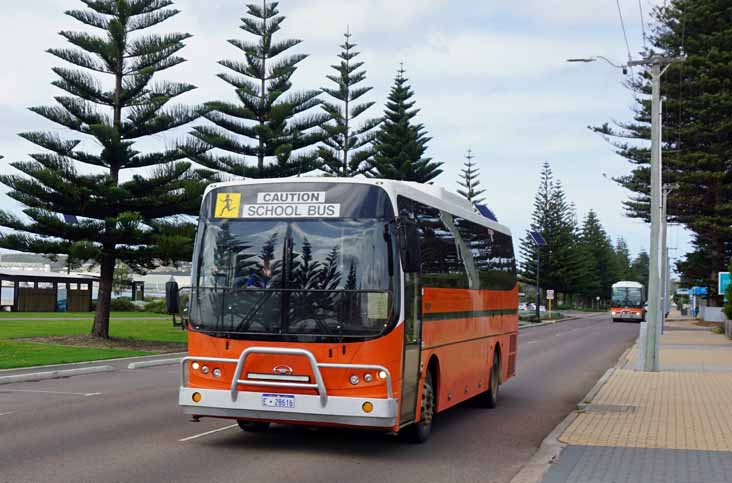 Busy Blue Bus Daewoo BH090L UBC-Chiron E28616